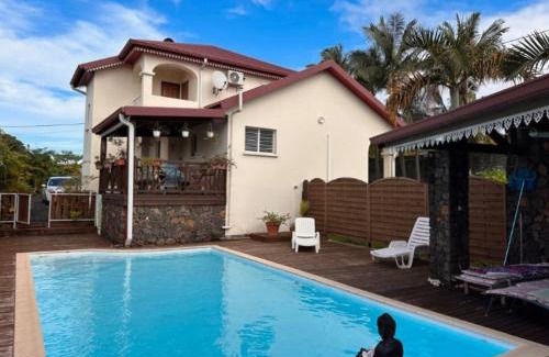 Sainte-Rose Villa | Villa PANAM' chez R'Marine439 locations saisonnières