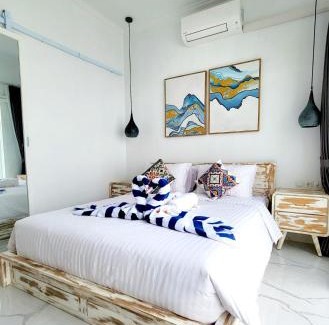 Kalibukbuk Villa | Villa Pasa - Minimalist Villa with Rooftop