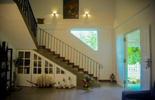 Wanchawala Villa | Villa Peace & Plenty