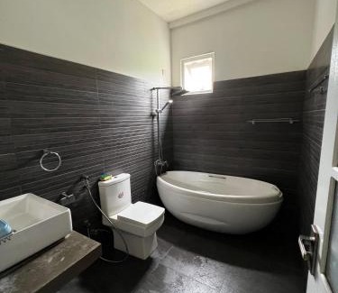 Wanchawala Villa | Villa Peace & Plenty