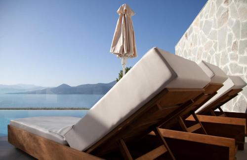 Aktio-Vonitsa Villa | Villa Petalouda with Sea Views