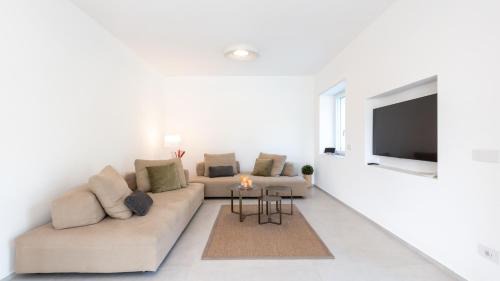 Mirabella Eclano Villa | VILLA PETRILLO 6, Emma Villas