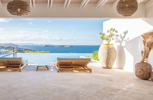 Mont Jean Villa | Villa Poppy | Ocean View - Located in Beautiful Mont Jean with Private Pool
