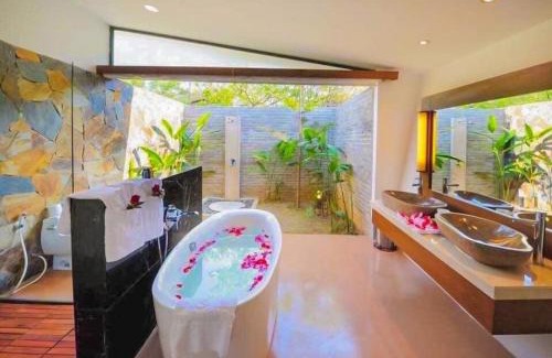 Phuc Yen Villa | Villa R331 Forest Dai Lai Resort