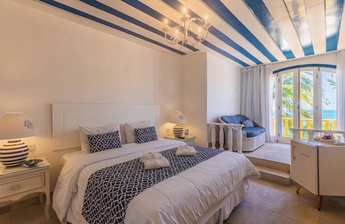 Village da Ferradura Hotel | Villa Raphael