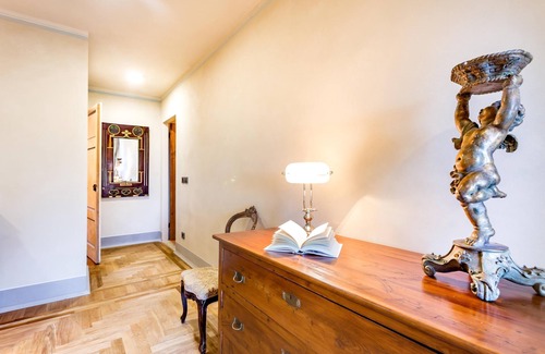 Santo Stefano di Magra Villa | Villa 'Relais Ponzano' near Cinque Terre with Sea view, Infinity Pool & Wi-Fi