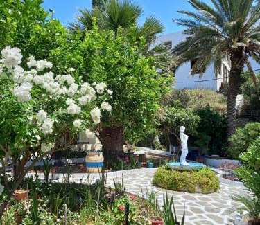 Batsi Apartment | Villa Rena