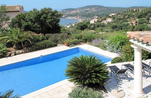 Saint-Raphael Villa | Villa Reves de Rives by Interhome