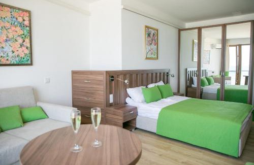 Karolino-Bugaz Hotel | Villa RK DeLuxe