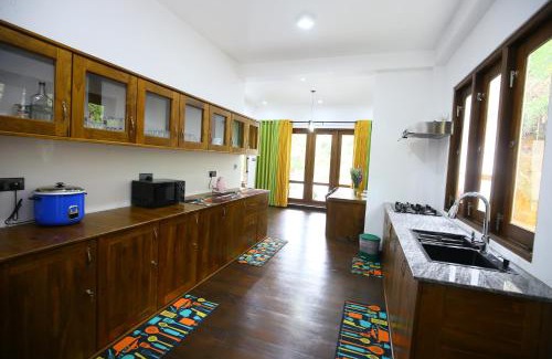Illukkumbura House | Villa Ronalika