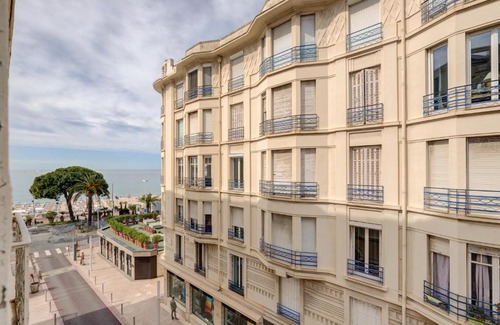 Cannes City Centre Apartment | Villa Royale Cannes croisette Carré d'or