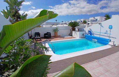 Playa Blanca Villa | villa sabida, Lanzarote