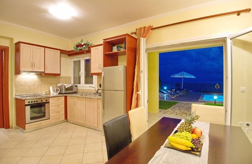 Skala Villa | Villa Sakos in Skala