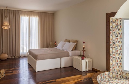 Azolimnos Villa | Villa Salty Luxury Suites