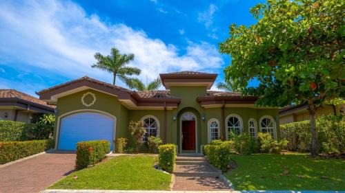 Bejuco Villa | Villa San Miguel By Vacation Pura Vida