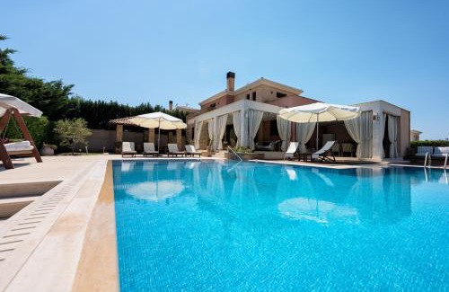 Kassandra Villa | Villa Sanni La Stella by Luxlikehome