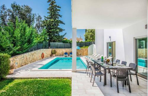 Areias de Sao Joao Villa | Villa Sao Joao