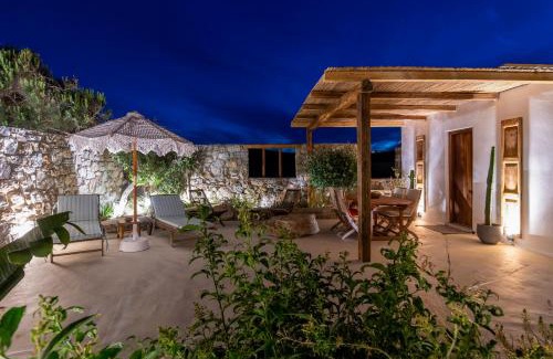 Ftelia Villa | Villa Sea Walk Mykonos 200m to ftelia beach