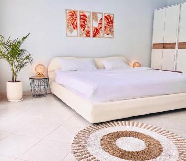 Berawa House | Villa Searra - Ocean Breeze Boutique Hotel Hideaway Rooms