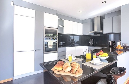 Estreito da Calheta House | Villa Serramar by LovelyStay