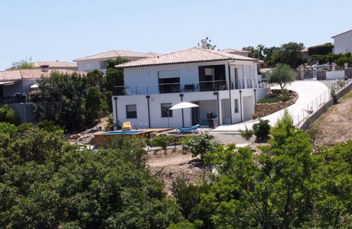 Ventiseri Apartment | Villa set between the sea and the Massif de Bavella, magnificent view.