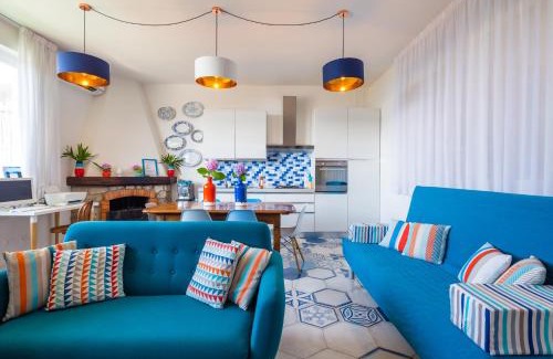 Sorrento Villa | Villa Sorrento Flats