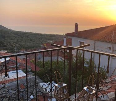 Kallirakhi House | Villa sunset Antigoni