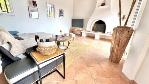 Antheor Villa | Villa T4 avec vue panoramique, piscine et terrasse à Agay