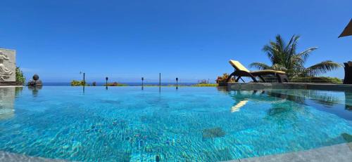 Arue Villa | Villa Ta'u Here