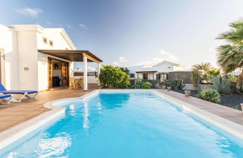 Montana Roja House | Villa Tania