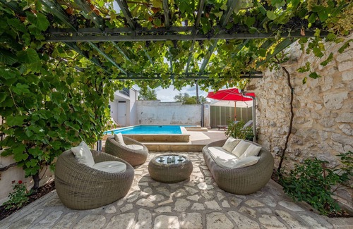 Benkovac Villa | Villa Torine ZadarVillas