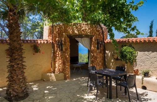Sant Antoni de Portmany Villa | Villa Tres Yucas - La Cabaña
