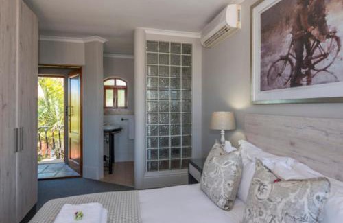 Summerstrand House | Villa Tuscana