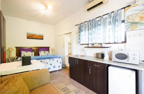 Ethekwini Bed & Breakfast | Villa Valencia