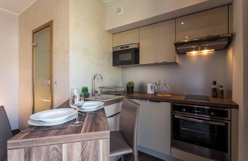 Villeneuve-Loubet Apartment | Villa Velvet