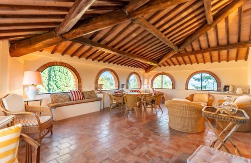 Siena Villa | Villa Vignano - Exotic Villa Among Olive Trees