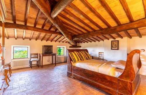 Siena Villa | Villa Vignano - Exotic Villa Among Olive Trees