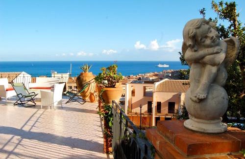Cefalu Apartment | Villa Vittoria