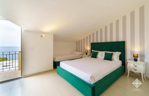 Augusta Villa | Villa Vittoria - Waterfront house