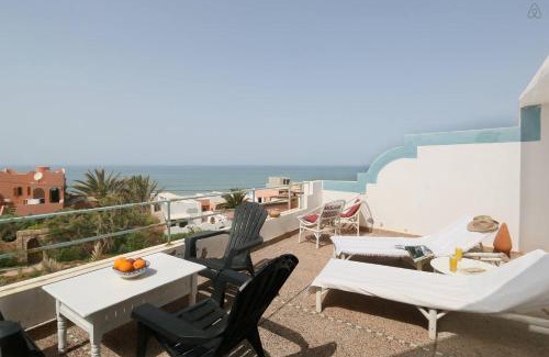 Mirleft Villa | Villa vue mer Mirleft - ménage et Cuisinière à mi-temps