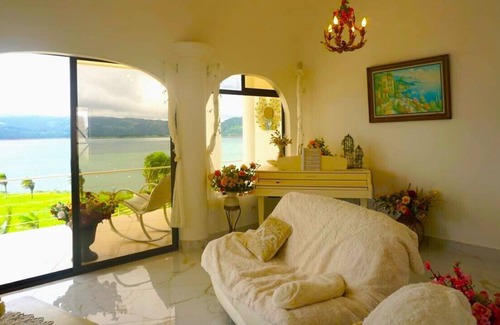 Canton Tilaran Villa | Villa Wisdom 4-Bed Villa