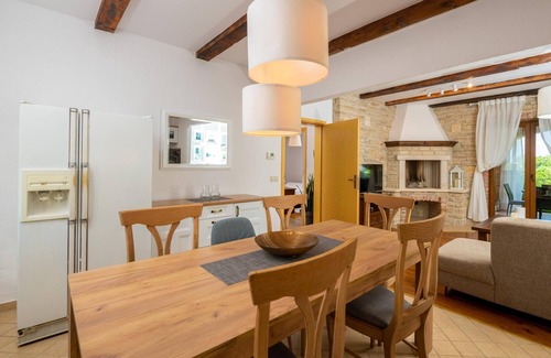 Cabrunici Villa | Villa Wish with heated pool