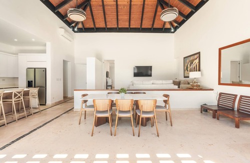 Punta Cana Ski Chalet | Villa with 3BR/pool/bbq/in Cap Cana