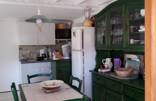 Saint-Cyprien Plage Villa | Villa with garden and terraces