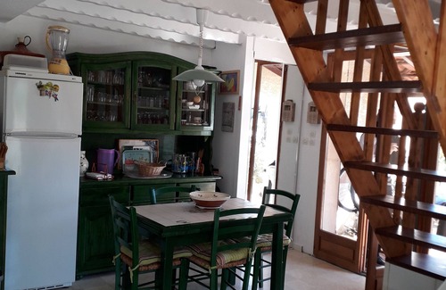 Saint-Cyprien Plage Villa | Villa with garden and terraces