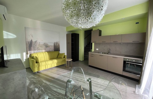 Lido delle Nazioni Villa | Villa with independent garden in Residence Polynesia No. 4