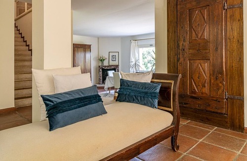 Capoterra House | Villa with large garden and swimming pool IUN code Q3652