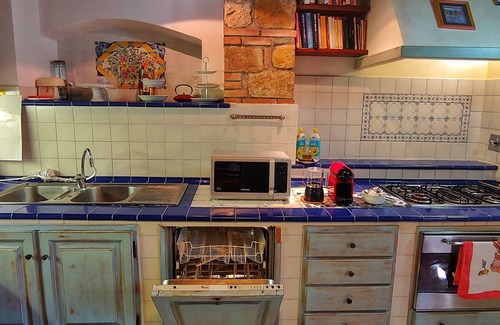 Rignano sull'Arno Villa | Villa with Pool - 4 rooms with independent bathroom