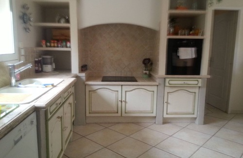 Rochefort-du-Gard Villa | VILLA WITH POOL (10 minutes from Avignon: 15 minutes from Pont-du-Gard!)