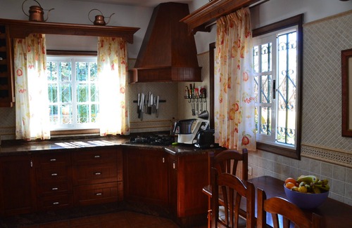 Arona Ski Chalet | Villa with private heated pool FREE WIFI BBQ. COAST OF SILENCE